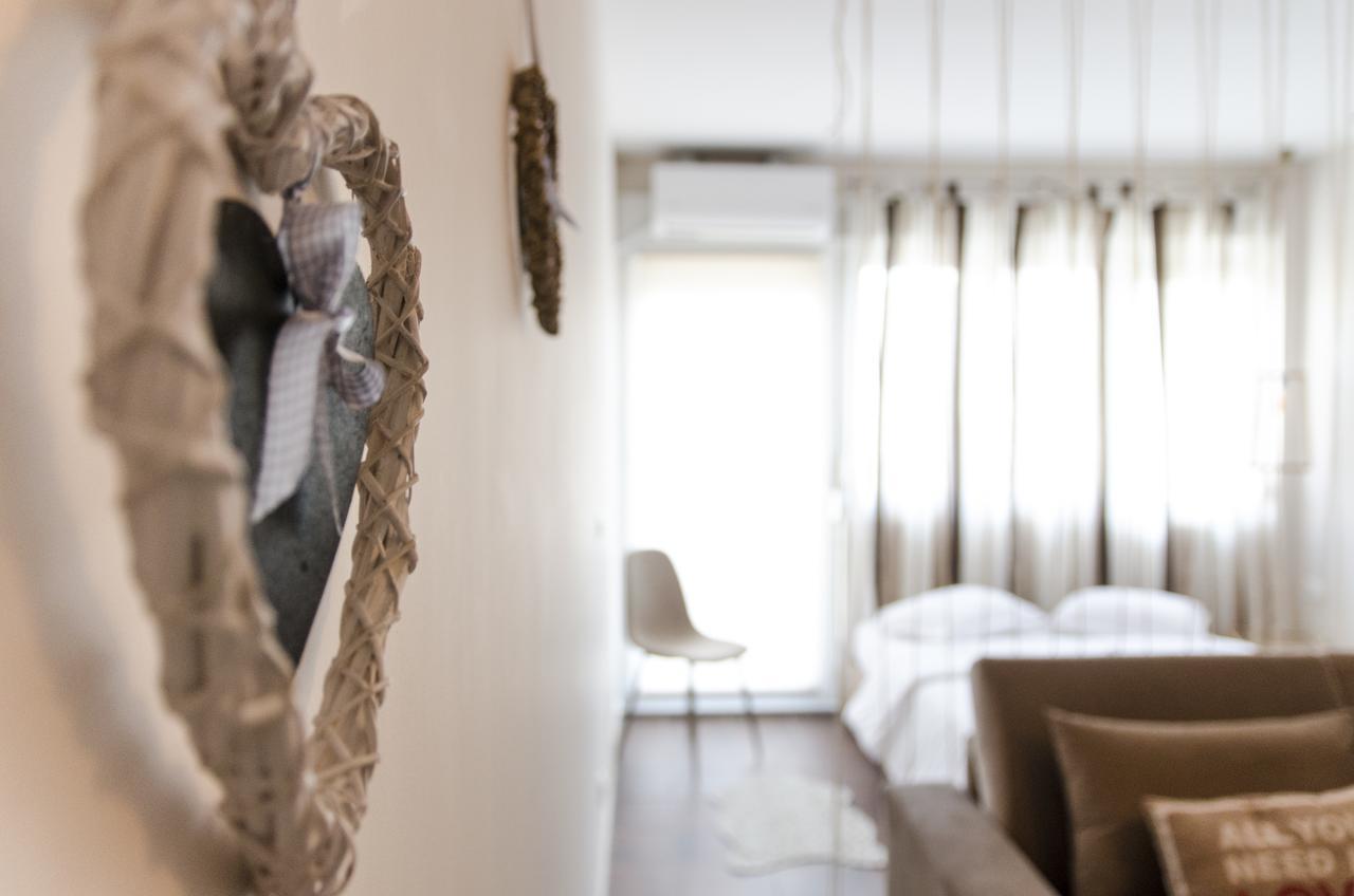 Evel'S Home Suites Thessaloniki Exterior foto